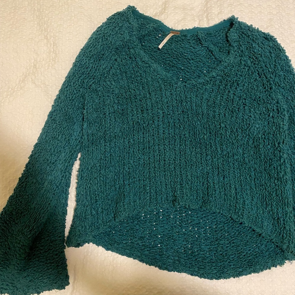 Free People chunky bell sleeve cropped sweater
